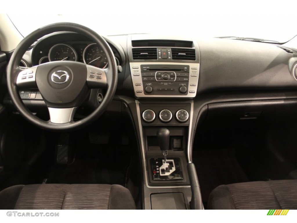 2009 MAZDA6 i Sport - Performance White / Black photo #14