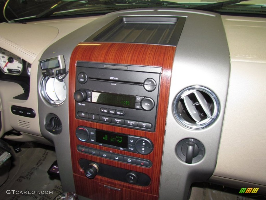 2006 F150 Lariat SuperCrew - Oxford White / Tan photo #16