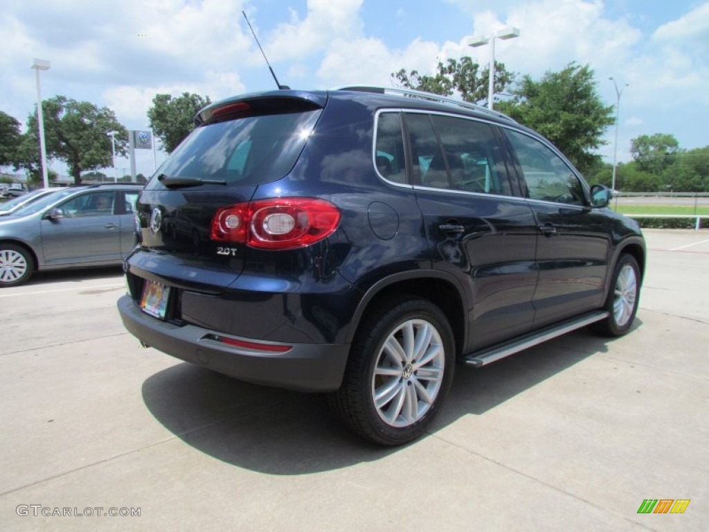 2011 Tiguan SEL - Night Blue Metallic / Charcoal photo #2