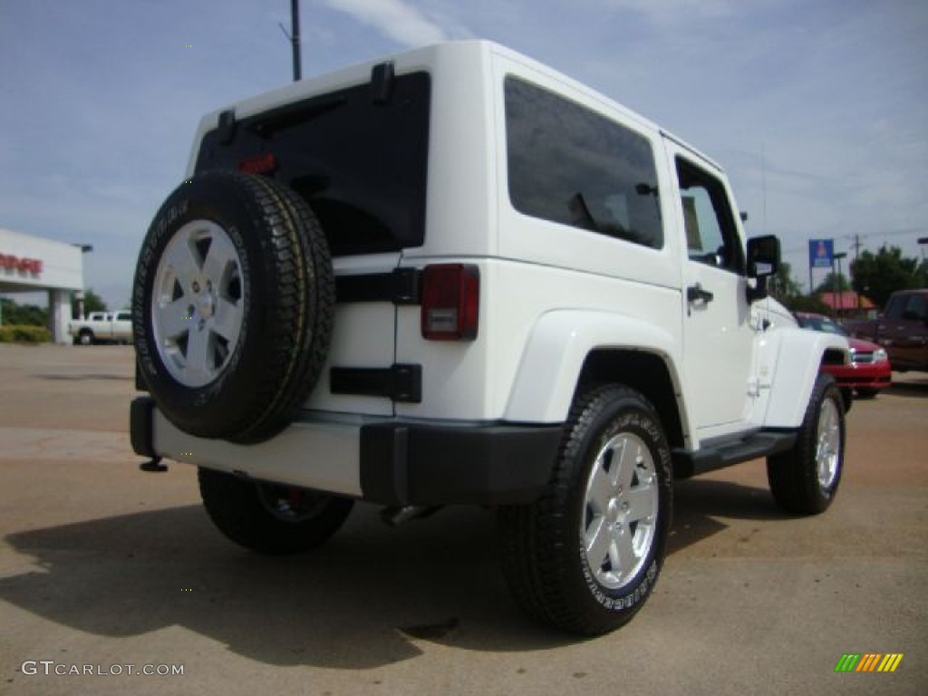 2011 Wrangler Sahara 4x4 - Bright White / Black/Dark Saddle photo #3