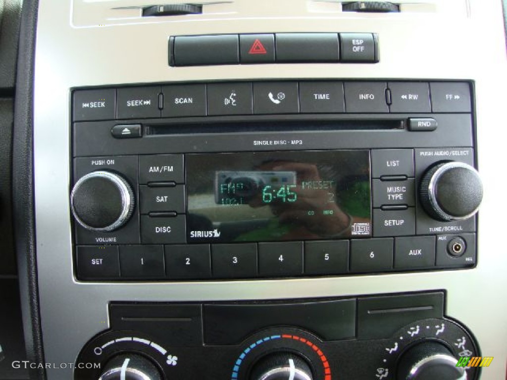 2008 Dodge Charger SXT AWD Controls Photo #50909014