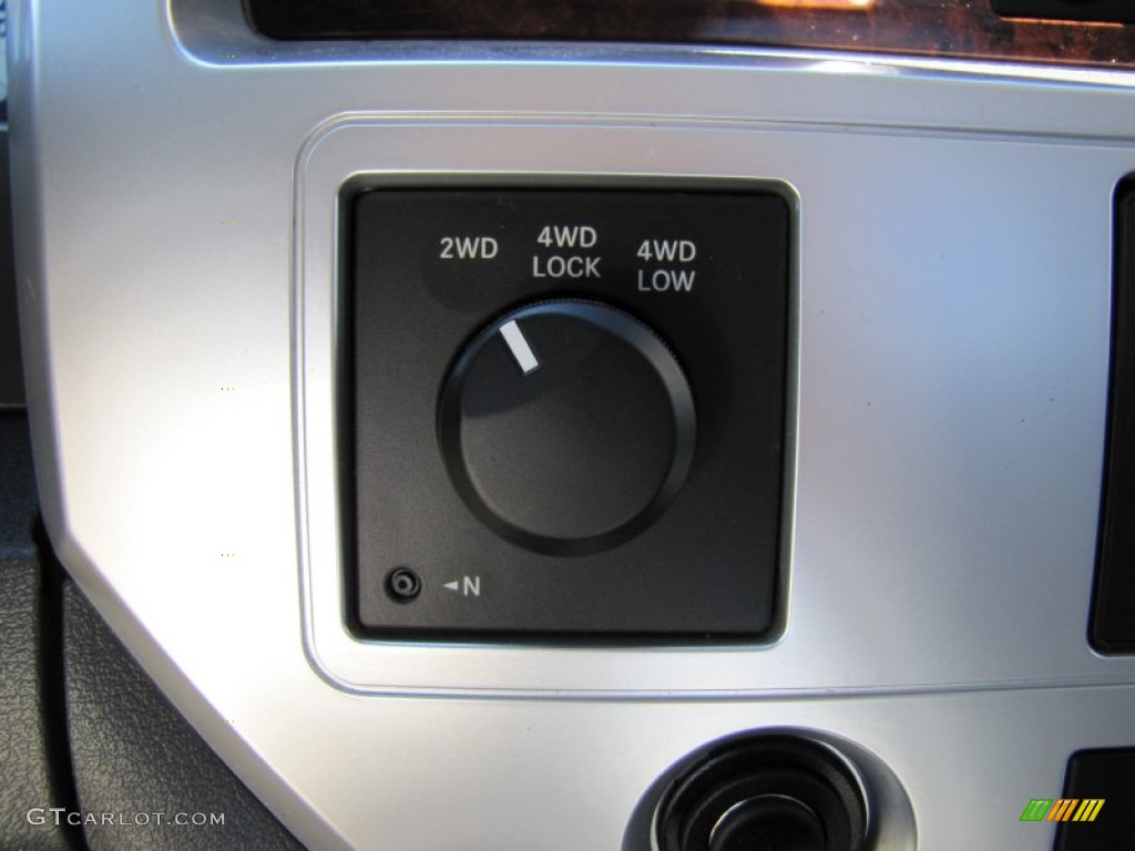 2008 Dodge Ram 3500 Laramie Quad Cab 4x4 Controls Photo #50911468