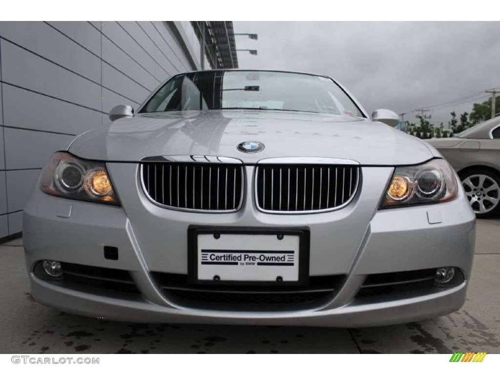 2006 3 Series 330xi Sedan - Titanium Silver Metallic / Black photo #2