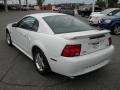 2004 Oxford White Ford Mustang V6 Coupe  photo #2