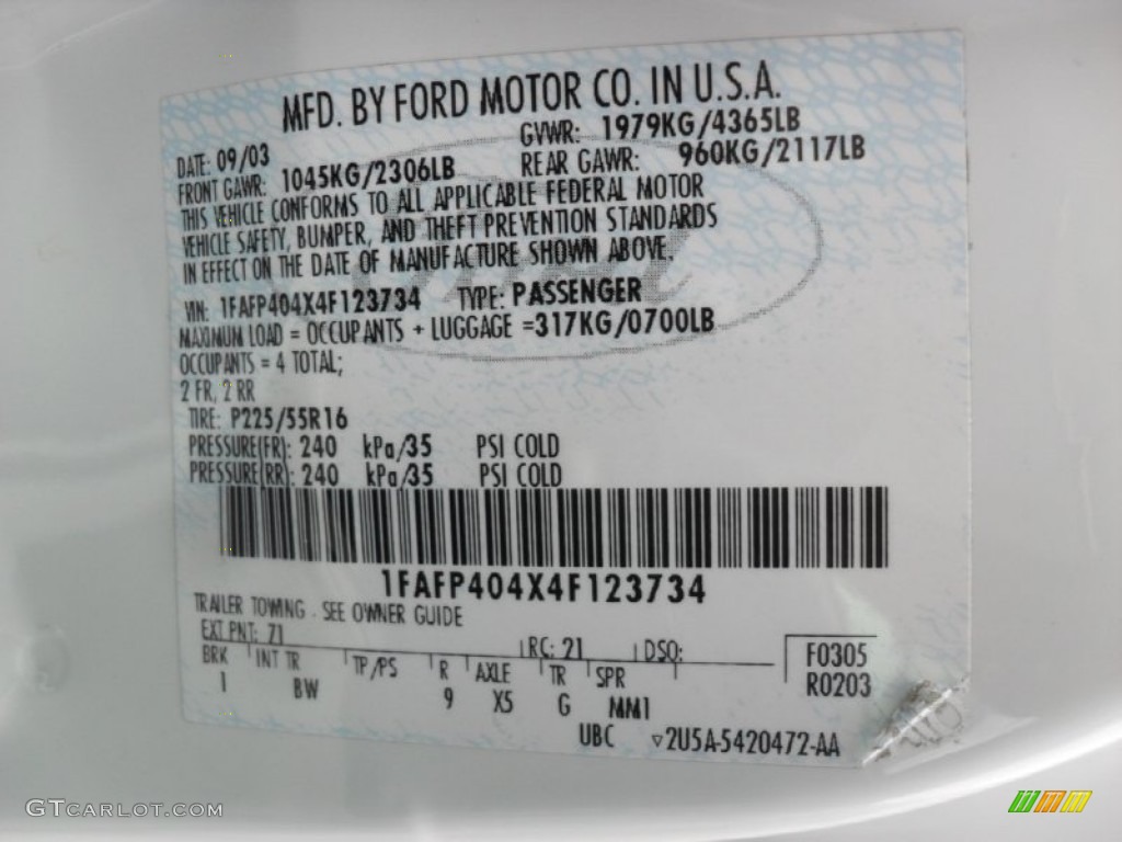 2004 Mustang Color Code Z1 for Oxford White Photo #50914518