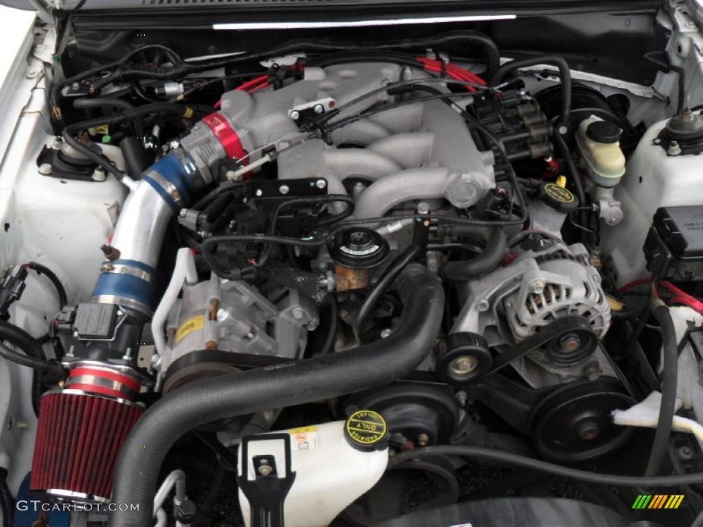 2004 Ford Mustang V6 Coupe 3.8 Liter OHV 12-Valve V6 Engine Photo #50914749