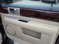 2006 Black Lincoln Navigator Luxury 4x4  photo #22
