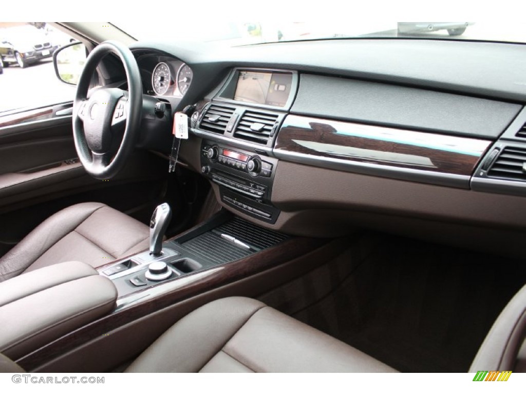 2008 BMW X5 3.0si Tobacco Dashboard Photo #50916666