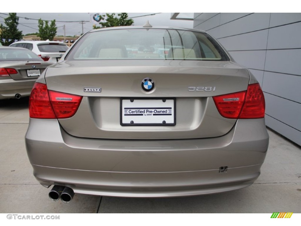 2010 3 Series 328i xDrive Sedan - Platinum Bronze Metallic / Beige photo #5