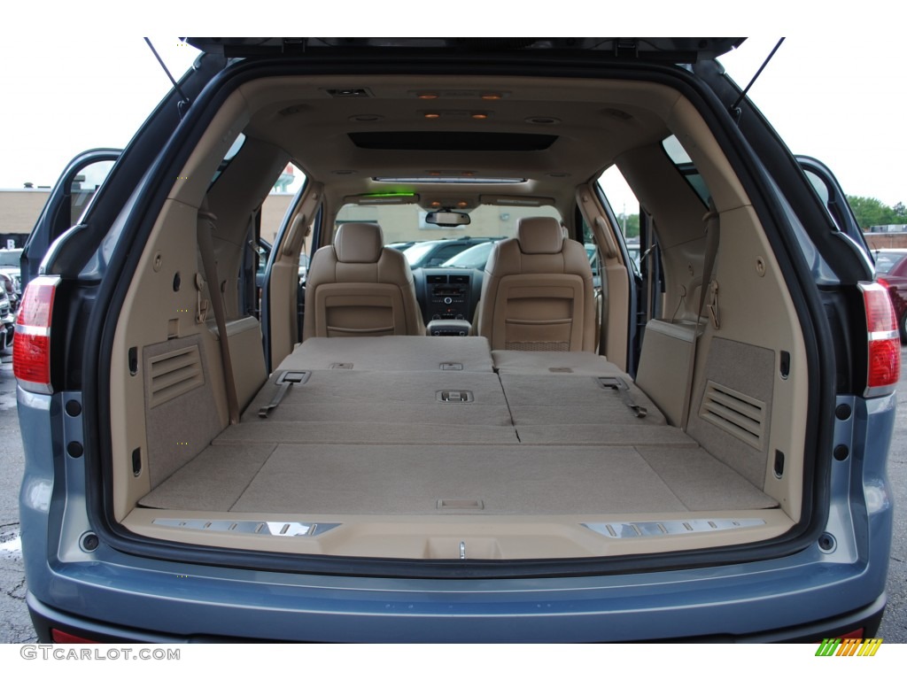 2007 Saturn Outlook XR AWD Trunk Photo #50920623