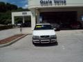 White 2000 Volvo V70 XC AWD