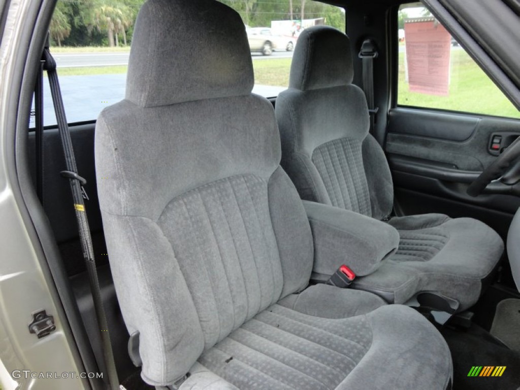 2001 Chevrolet S10 LS Regular Cab interior Photo #50923557