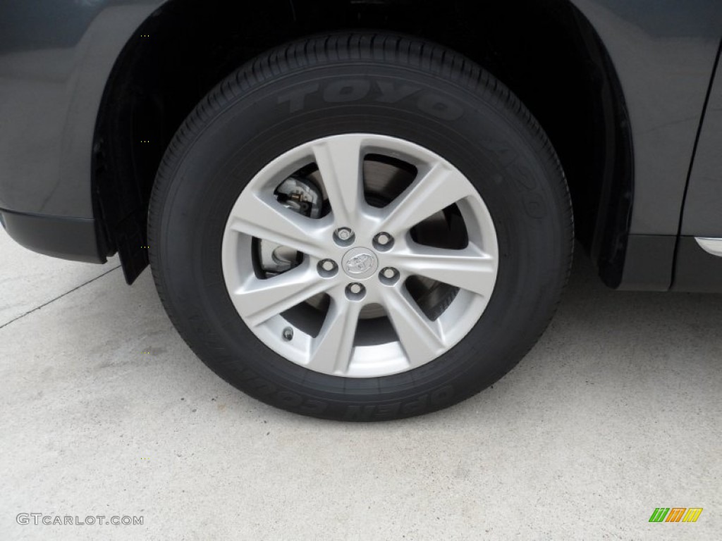 2011 Toyota Highlander Standard Highlander Model Wheel Photo #50923647