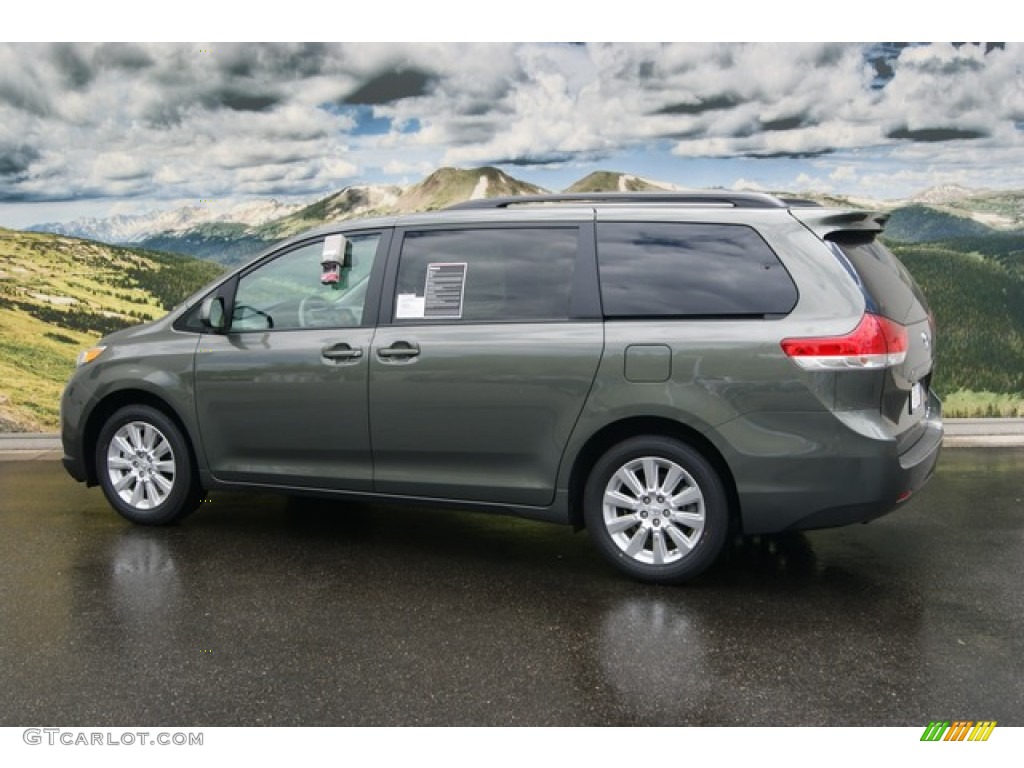 2011 Sienna XLE AWD - Predawn Gray Mica / Light Gray photo #3