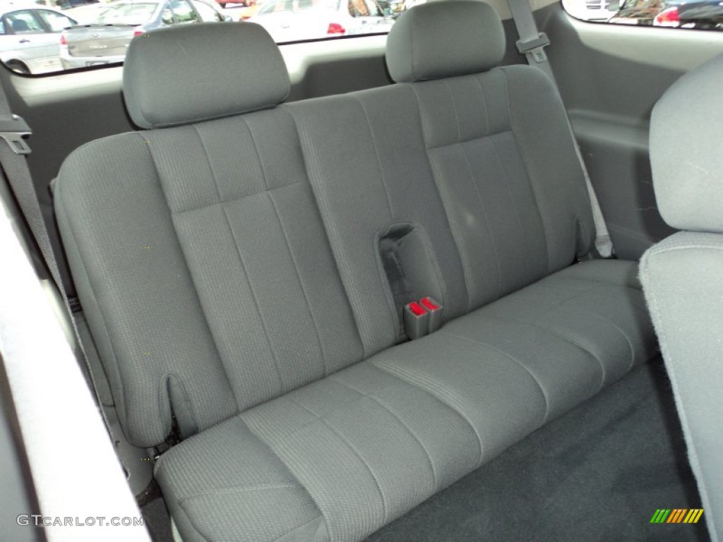 2005 Dodge Durango ST Interior Color Photos