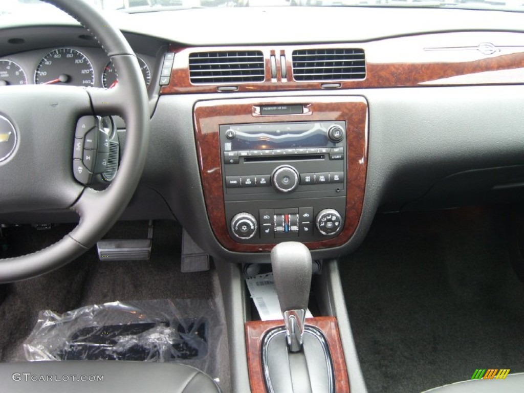 2011 Impala LT - Black / Ebony photo #4