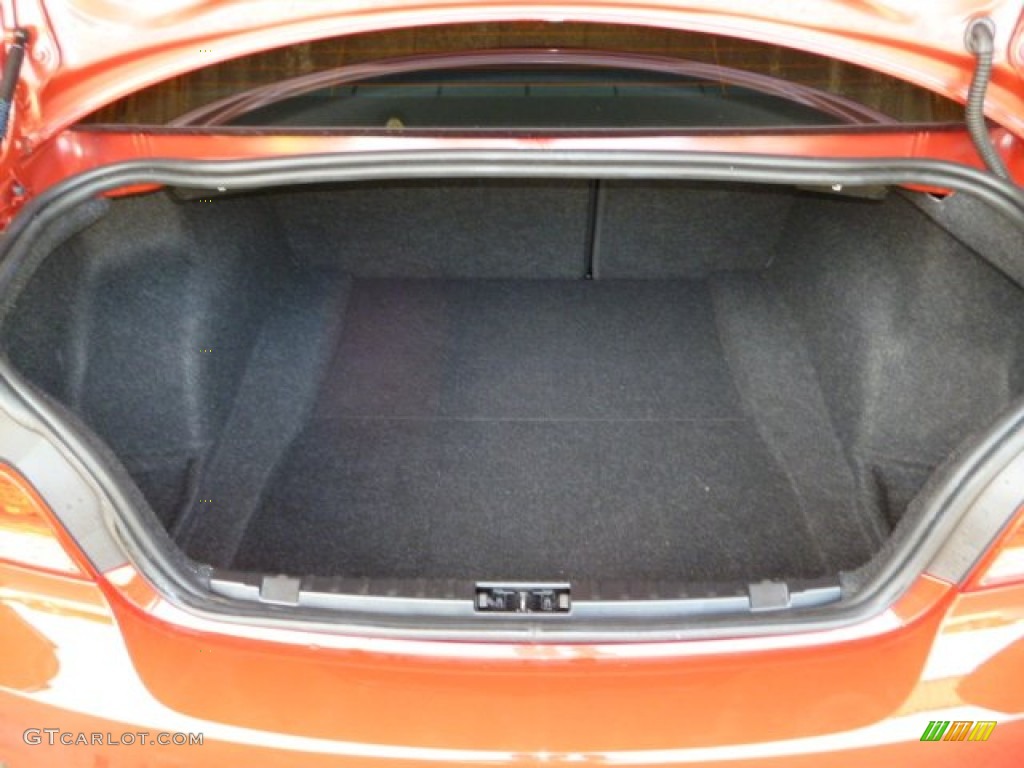 2010 BMW 1 Series 135i Coupe Trunk Photo #50930025