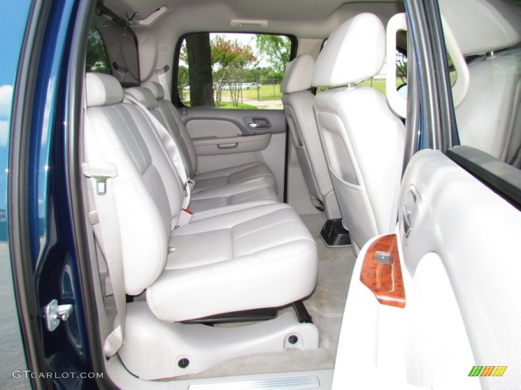 Light Titanium/Ebony Interior 2007 Chevrolet Avalanche LT Photo #50930301