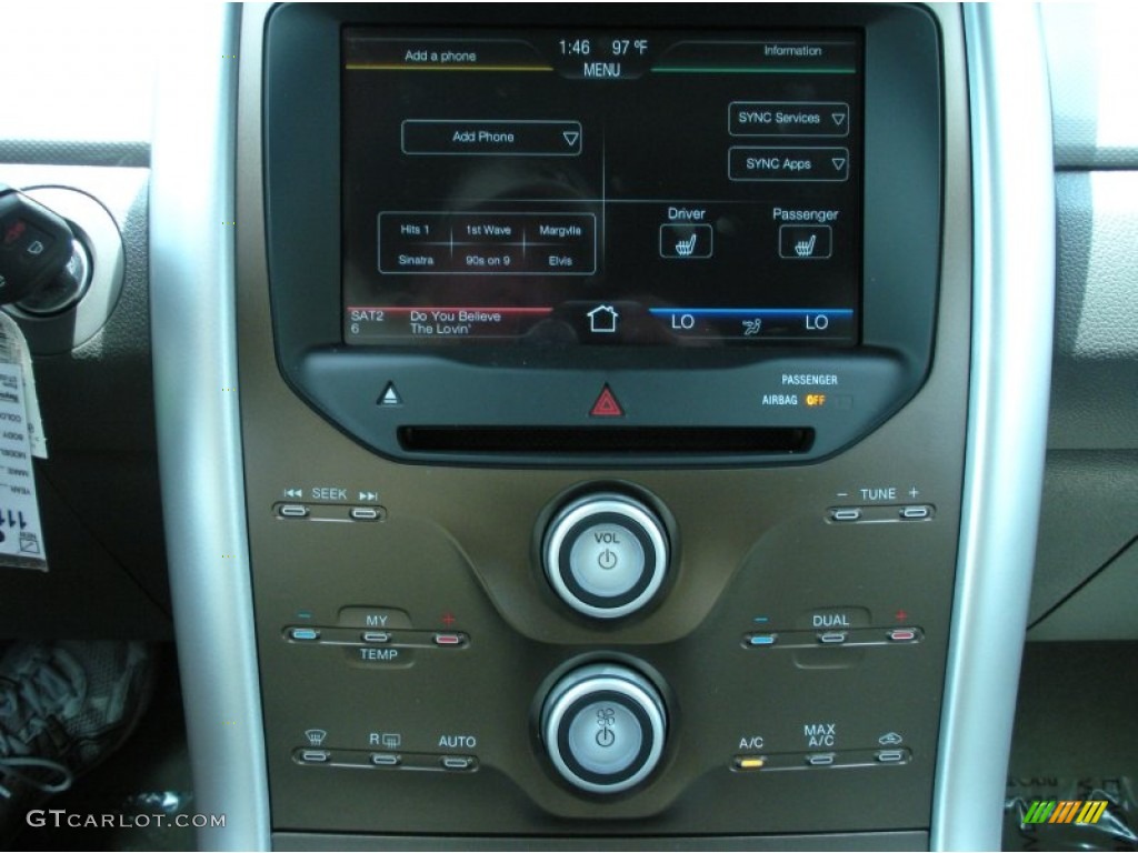 2011 Ford Edge SEL Controls Photo #50930454