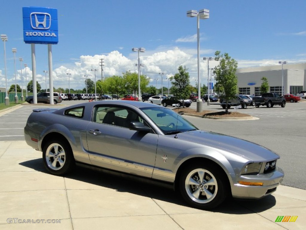 2007 Mustang V6 Premium Coupe - Tungsten Grey Metallic / Medium Parchment photo #3