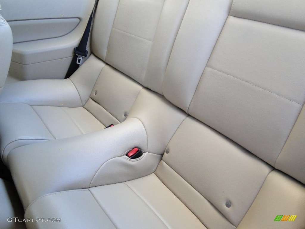 2007 Mustang V6 Premium Coupe - Tungsten Grey Metallic / Medium Parchment photo #27