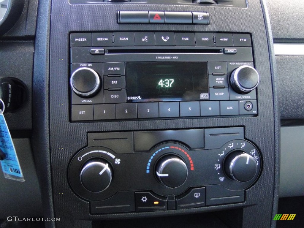 2008 Dodge Charger SE Controls Photo #50935851