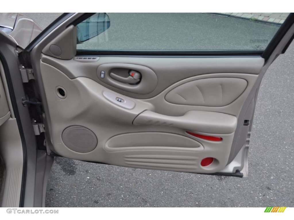 2003 Pontiac Bonneville SLE Taupe Door Panel Photo #50938962