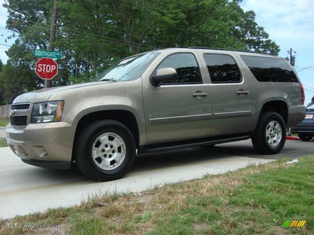 Gold Mist Metallic 2007 Chevrolet Suburban 1500 LT 4x4 Exterior Photo #50939736