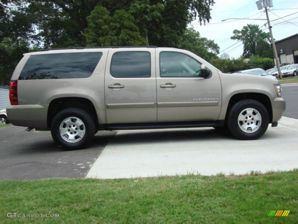 Gold Mist Metallic 2007 Chevrolet Suburban 1500 LT 4x4 Exterior Photo #50939796