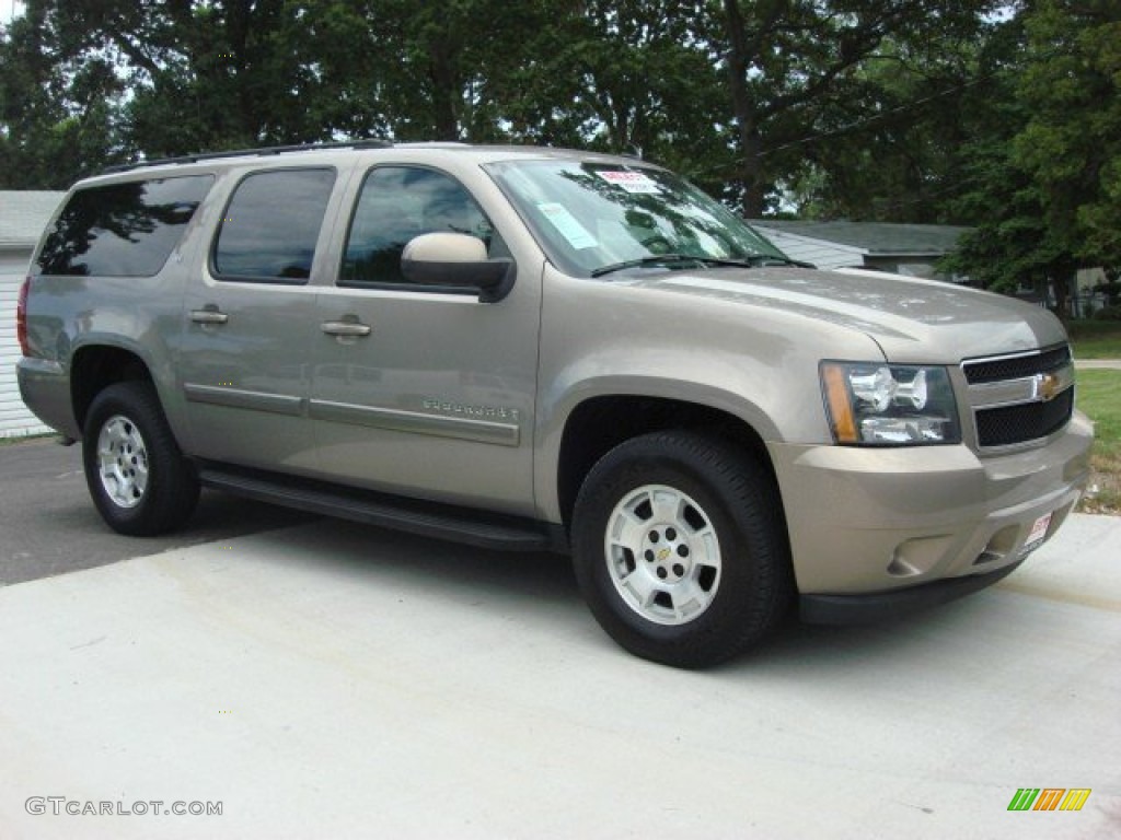Gold Mist Metallic 2007 Chevrolet Suburban 1500 LT 4x4 Exterior Photo #50939811