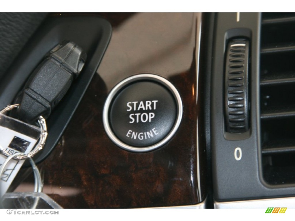 2010 BMW X5 xDrive35d Controls Photo #50942751