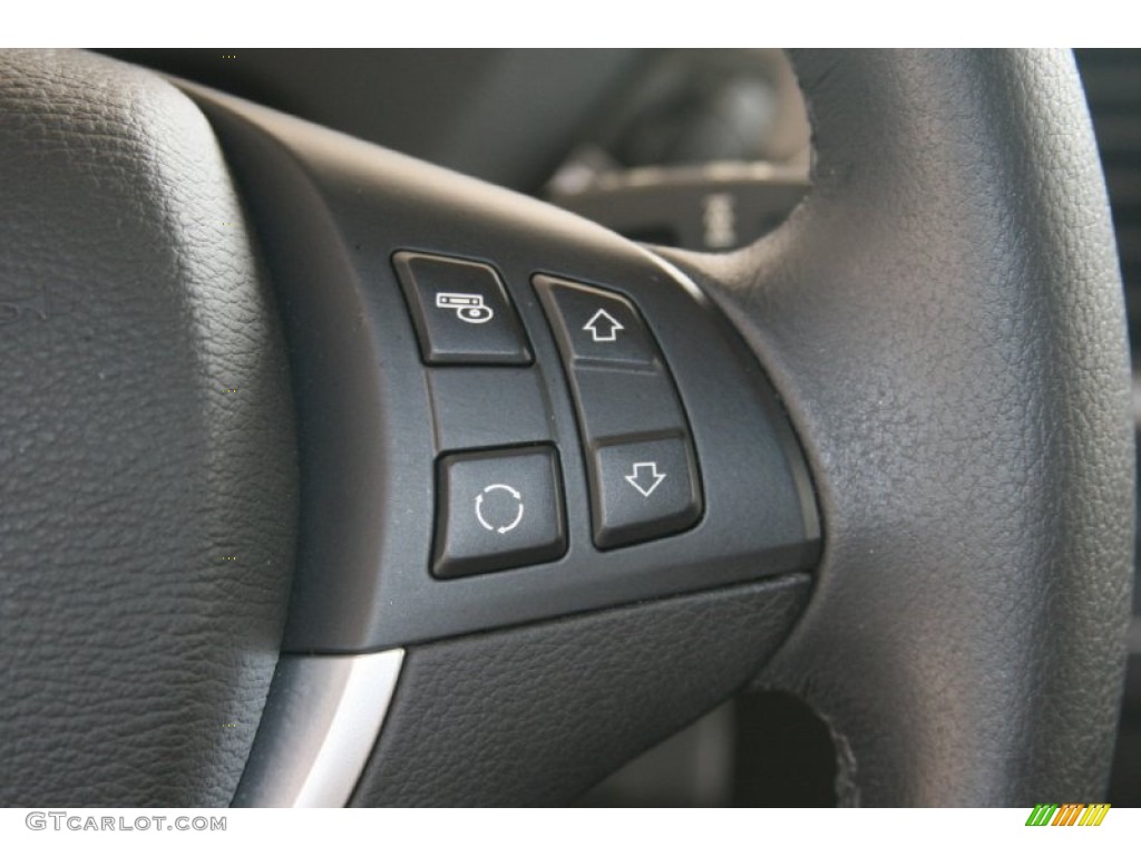 2010 BMW X5 xDrive35d Controls Photo #50942778