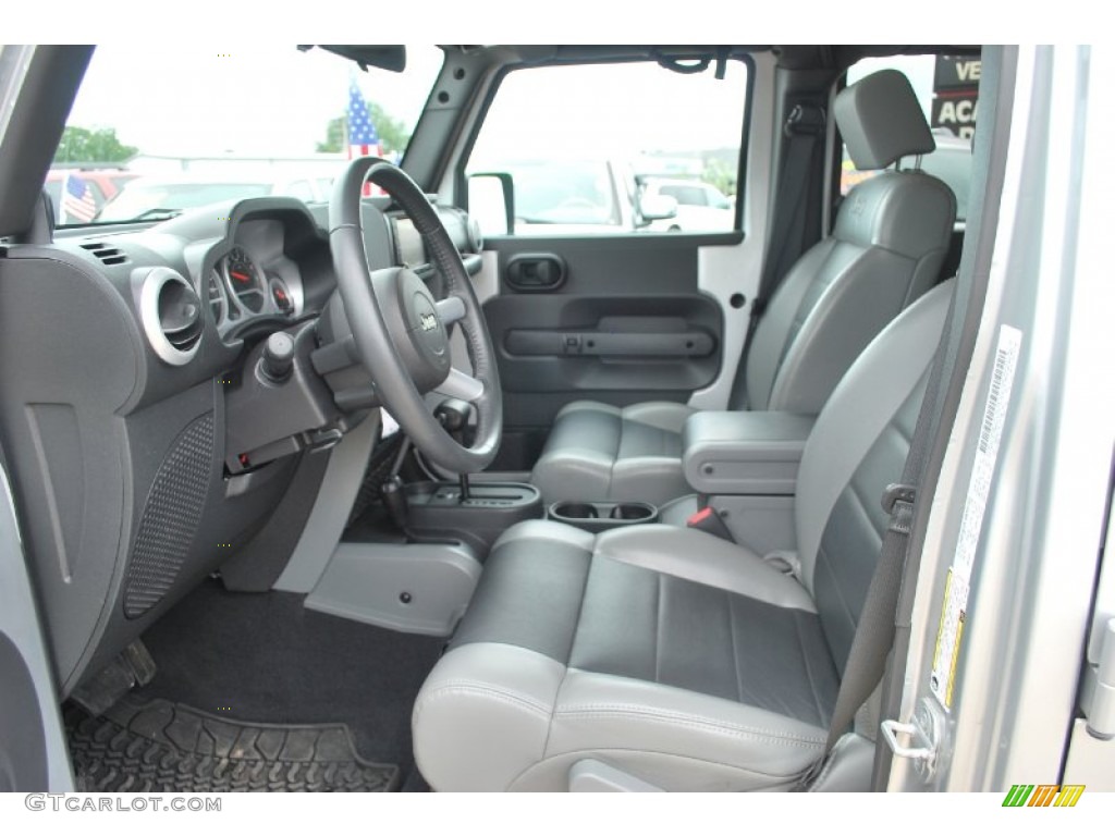 Dark Slate Gray/Medium Slate Gray Interior 2010 Jeep Wrangler Unlimited Sahara 4x4 Photo #50943342