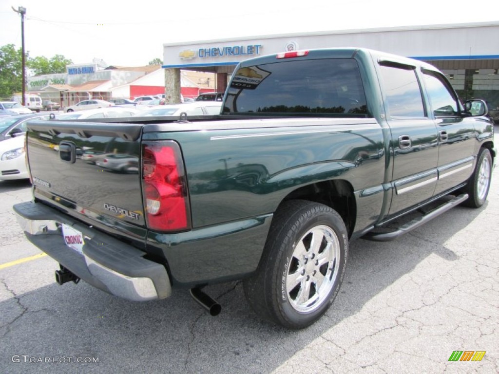 2005 Silverado 1500 LS Crew Cab - Dark Green Metallic / Medium Gray photo #6