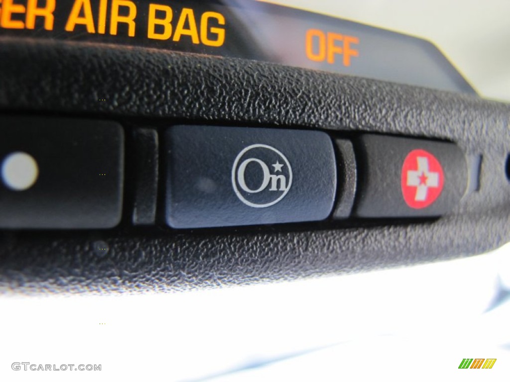 2005 Silverado 1500 LS Crew Cab - Dark Green Metallic / Medium Gray photo #22