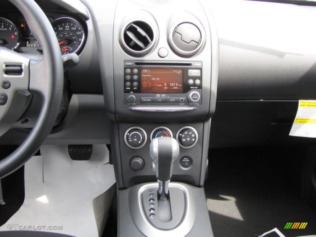 2011 Rogue SV - Wicked Black / Black photo #11