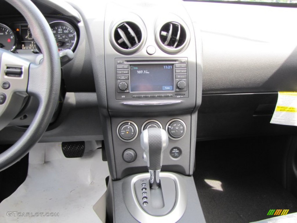 2011 Rogue SV - Platinum Graphite / Black photo #12