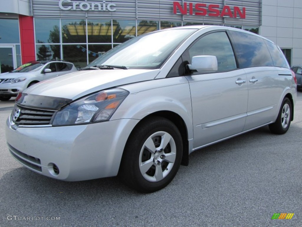 Radiant Silver Nissan Quest