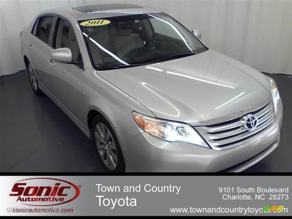 2011 Avalon Limited - Classic Silver Metallic / Light Gray photo #1