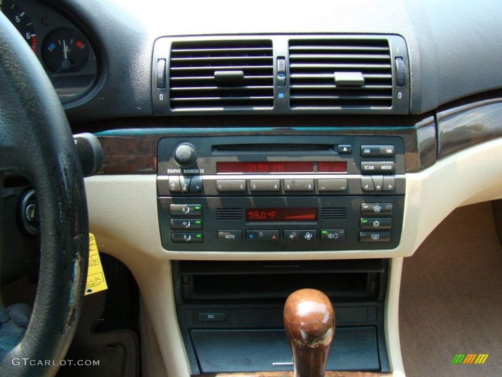 2002 3 Series 325i Sedan - Jet Black / Sand photo #21