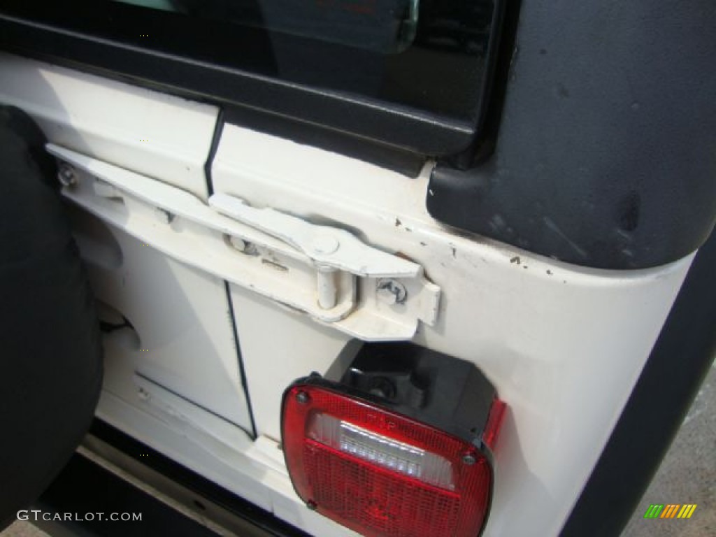 2004 Wrangler Sport 4x4 Right Hand Drive - Stone White / Dark Slate Gray photo #28