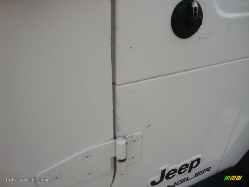 2004 Wrangler Sport 4x4 Right Hand Drive - Stone White / Dark Slate Gray photo #30