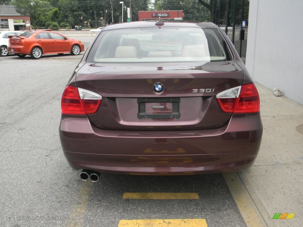 2006 3 Series 330i Sedan - Barrique Red Metallic / Beige photo #8