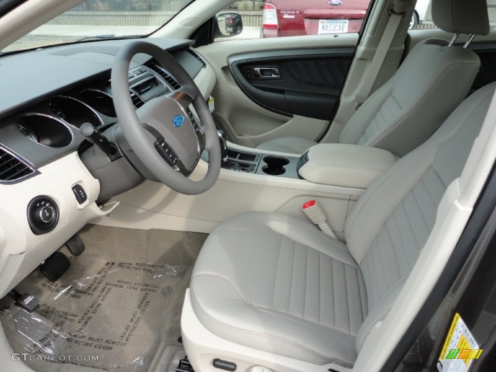 Light Stone Interior 2011 Ford Taurus SE Photo #50963358