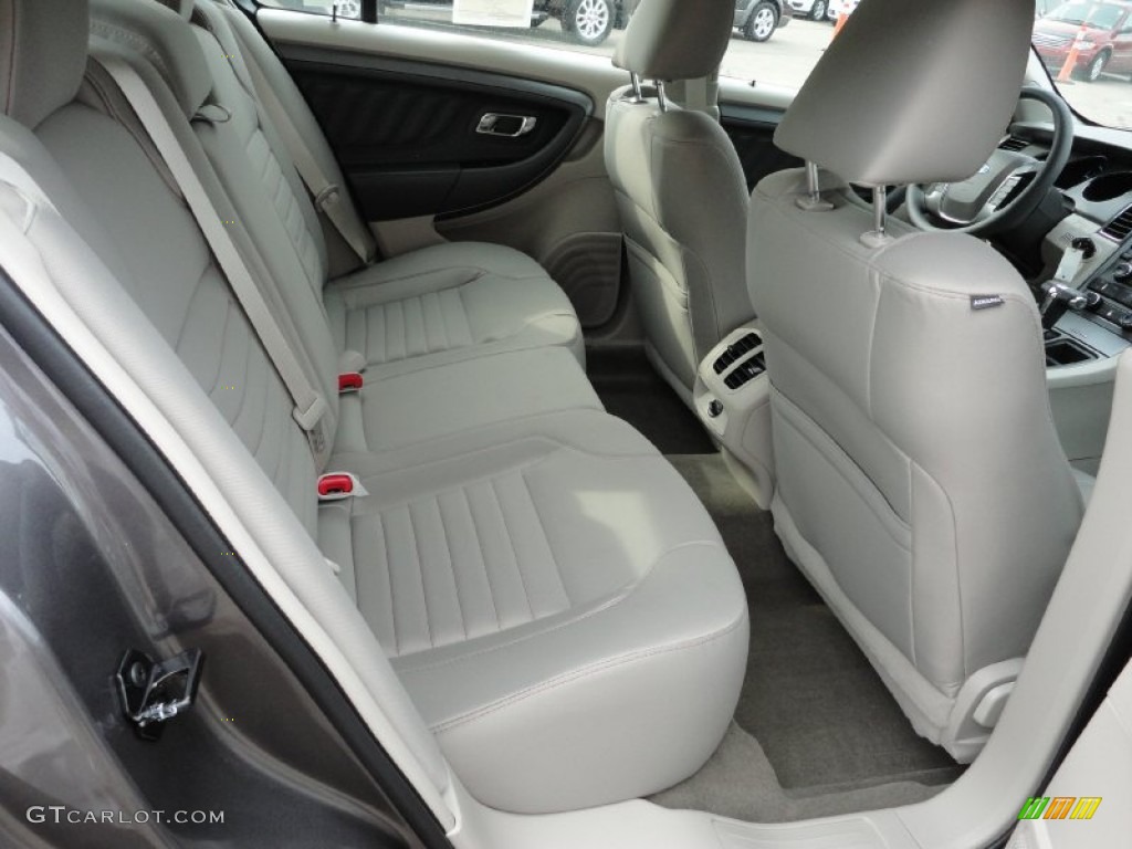 Light Stone Interior 2011 Ford Taurus SE Photo #50963412