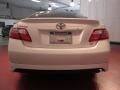 Super White - Camry SE Photo No. 5
