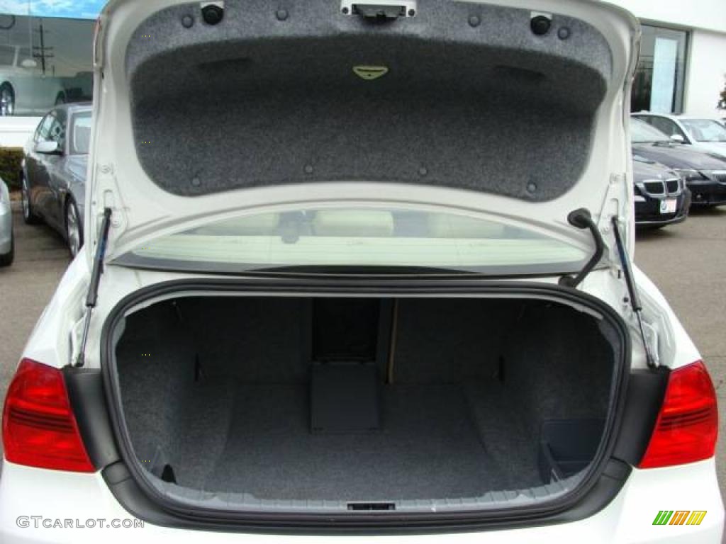 2007 3 Series 328xi Sedan - Alpine White / Beige photo #18