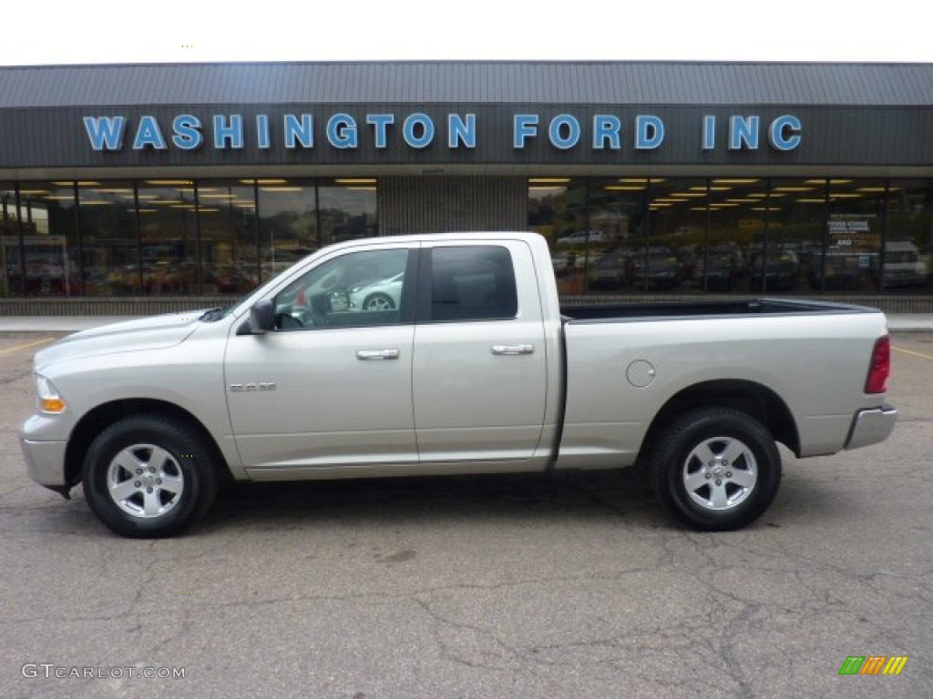 2010 Ram 1500 SLT Quad Cab 4x4 - Bright Silver Metallic / Dark Slate/Medium Graystone photo #1