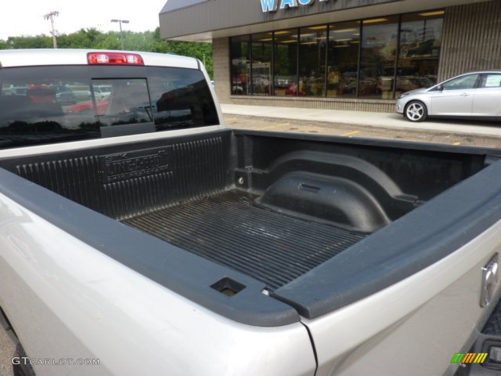 2010 Ram 1500 SLT Quad Cab 4x4 - Bright Silver Metallic / Dark Slate/Medium Graystone photo #15