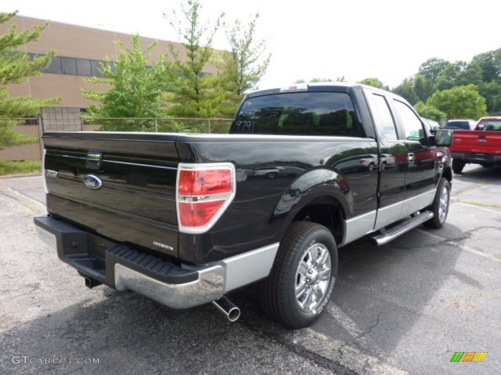 2011 F150 XLT SuperCab - Tuxedo Black Metallic / Steel Gray photo #2